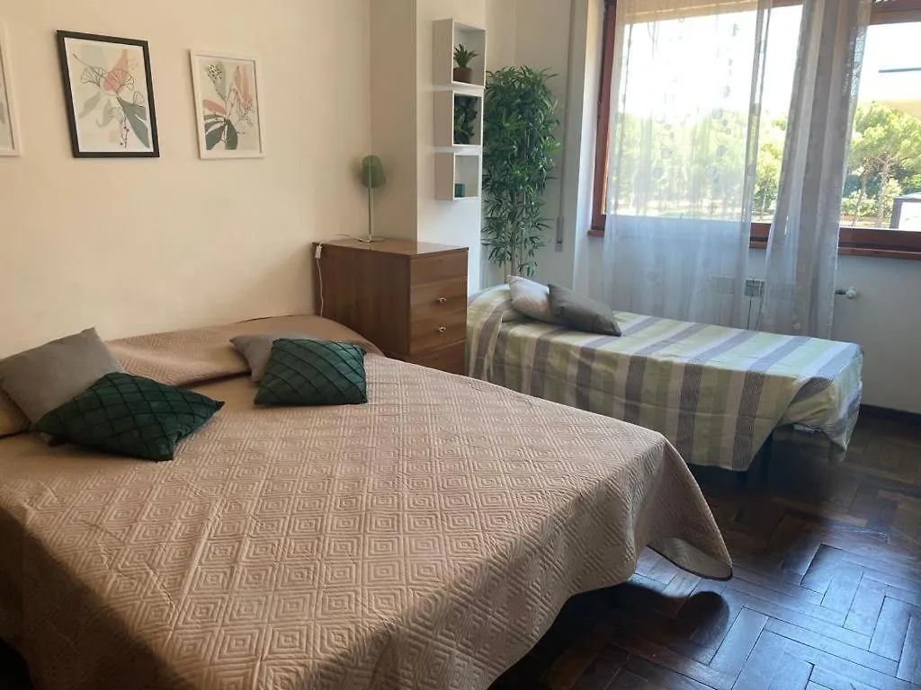The Italian House In Rome A Pochi Passi Dalla Metro A Italien