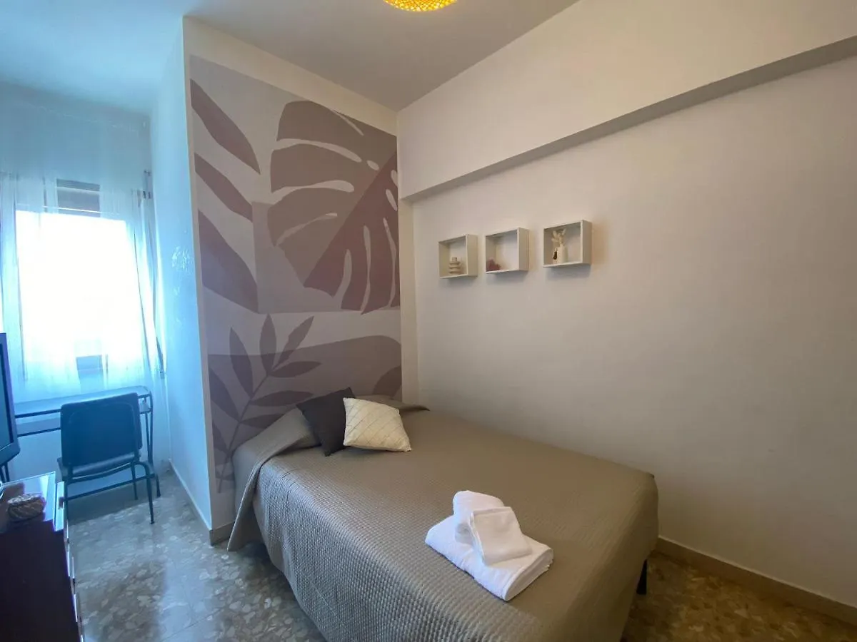 The Italian House In Rome A Pochi Passi Dalla Metro A Appartement