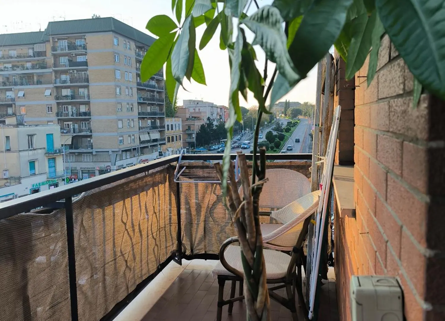 The Italian House In Rome A Pochi Passi Dalla Metro A Italie