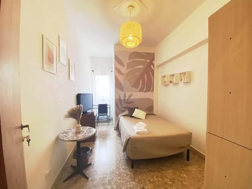 The Italian House In Rome A Pochi Passi Dalla Metro A 0*,