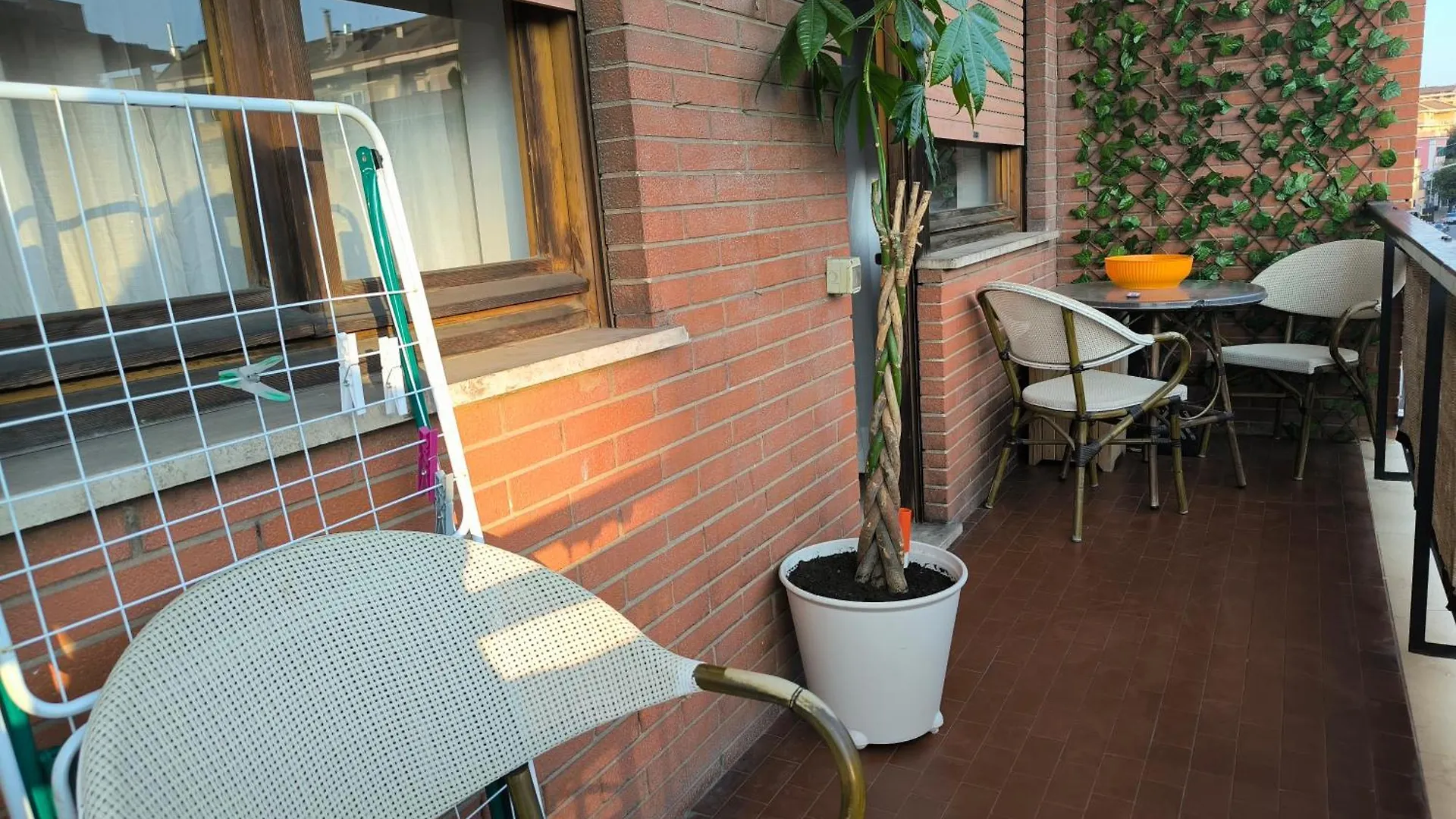 The Italian House In Rome A Pochi Passi Dalla Metro A Italien