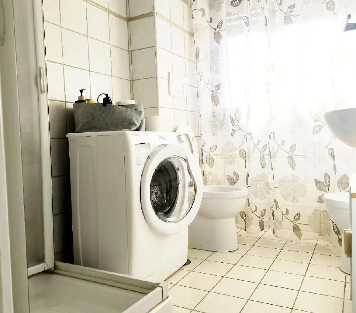 Apartment The Italian House In Rome A Pochi Passi Dalla Metro A Italien